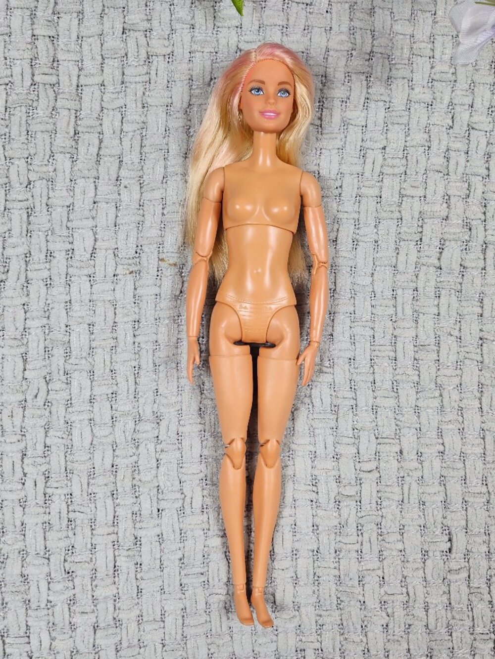 Mattel Barbie Made To Move Doll Blond Hair w/ Pink & Green Streak Nude